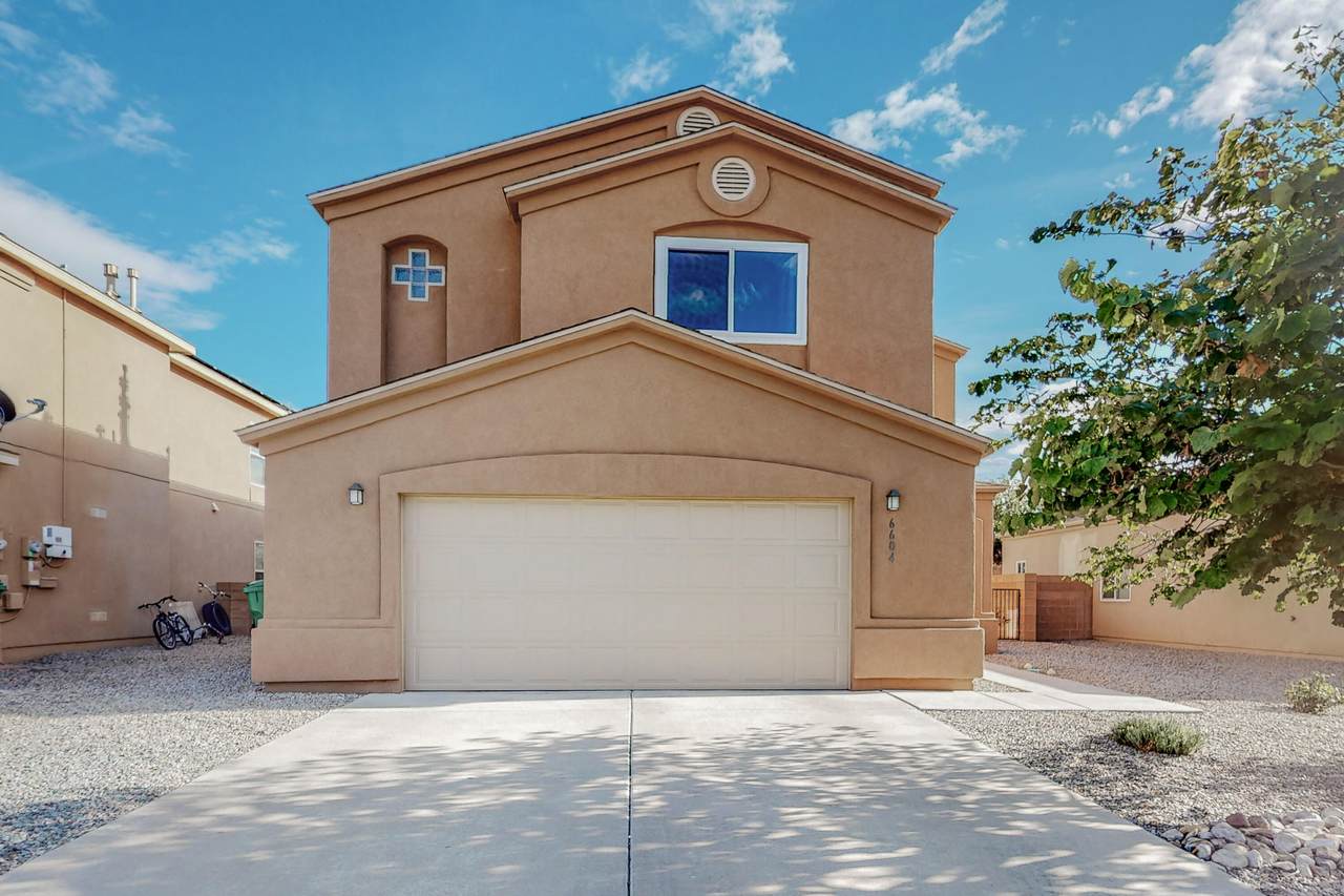 6604 Mountain Hawk Loop - Photo 1