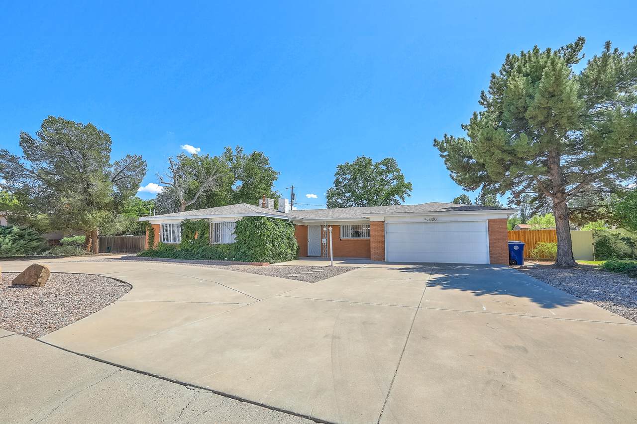 1612 Los Arboles Avenue - Photo 1