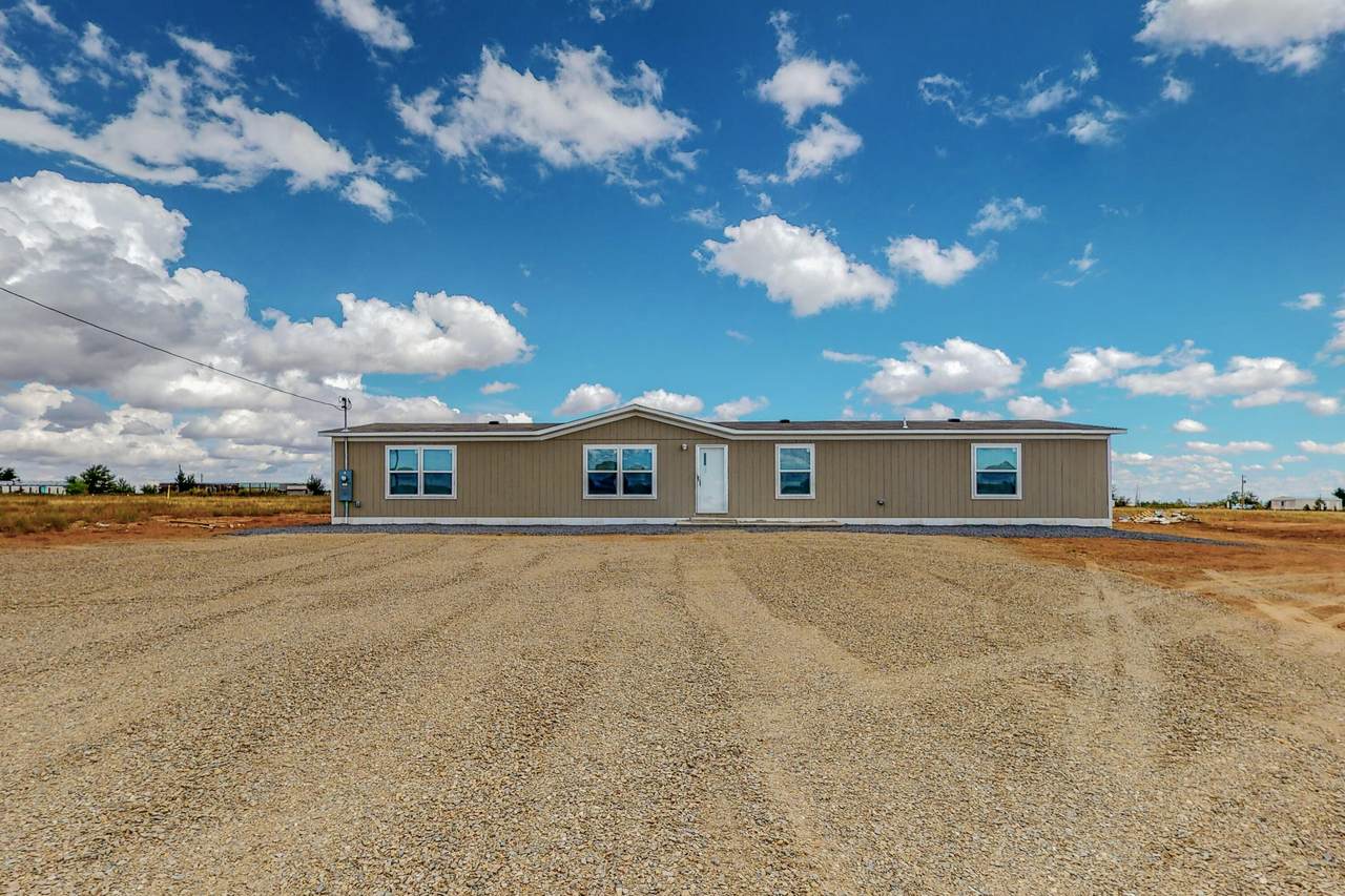 64 Capitan Street - Photo 1