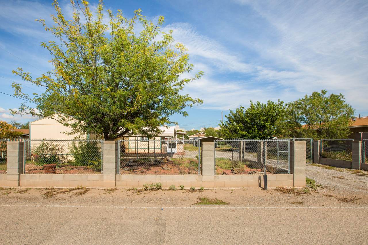 2305 Criss Road - Photo 1