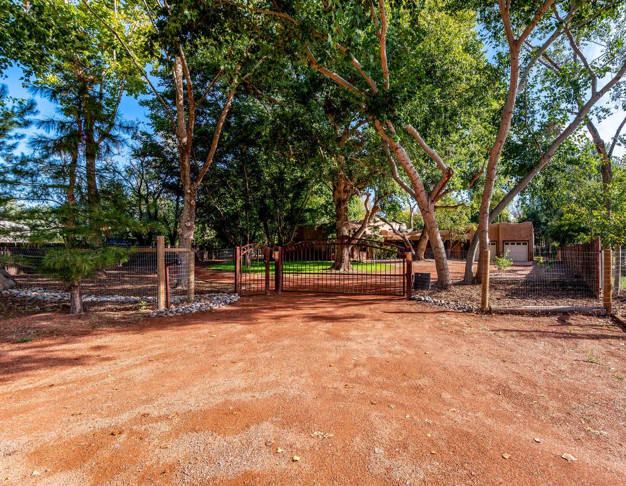 732 Camino De Lucia - Photo 1