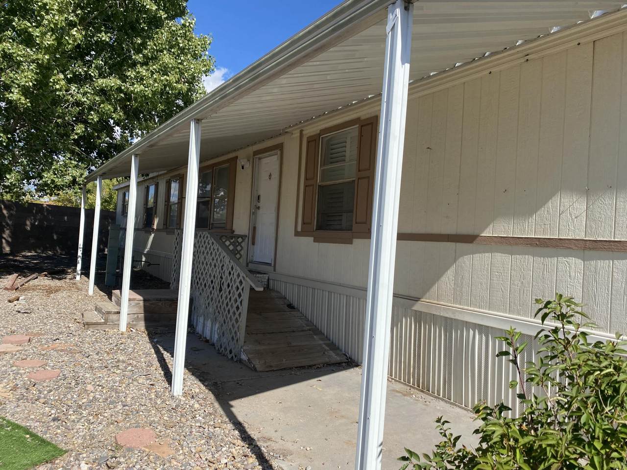 204 Buena Vista Court - Photo 1