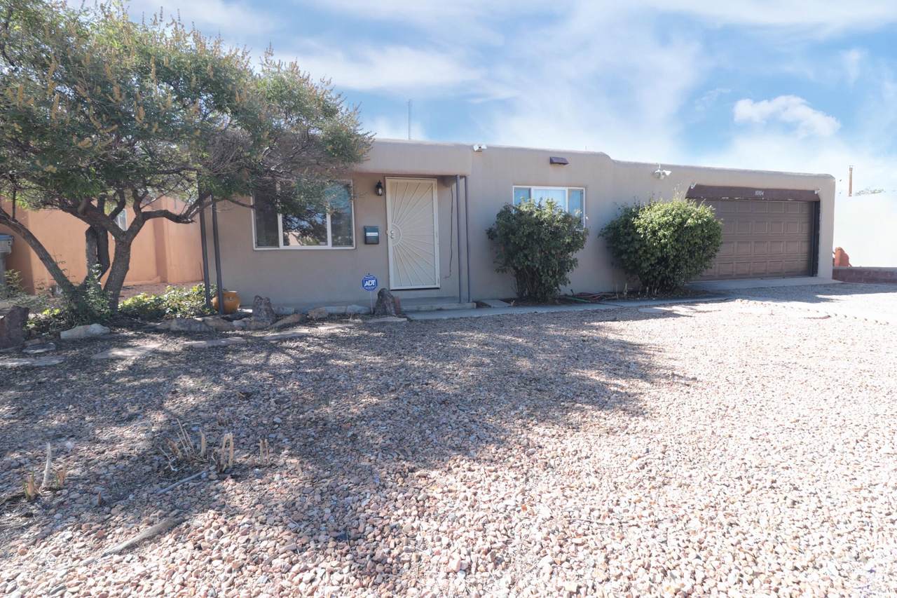 10304 Apache Avenue - Photo 1