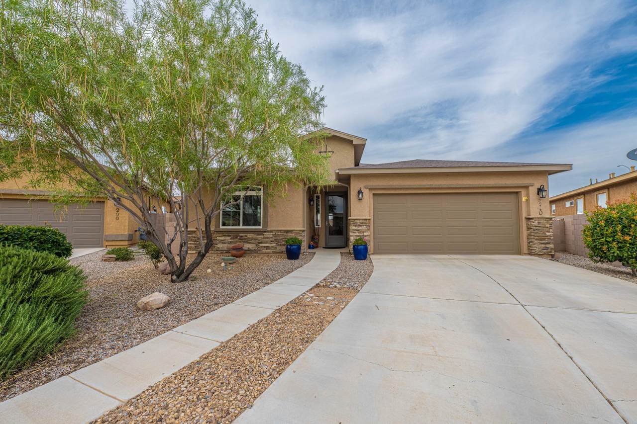 210 Rio Chama Circle - Photo 1