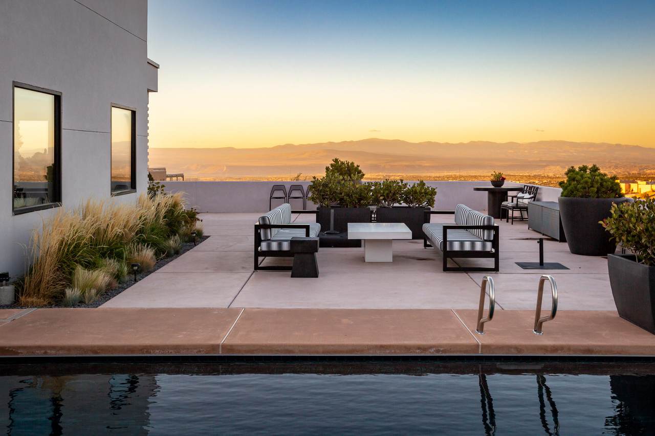 100 Overlook Drive - Photo 1