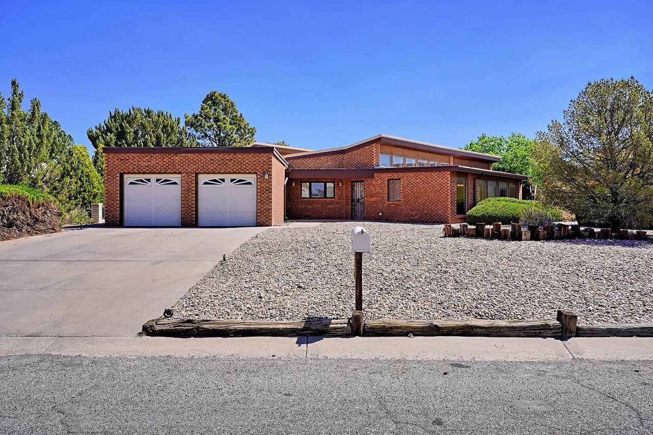 627 Frederico Boulevard - Photo 1