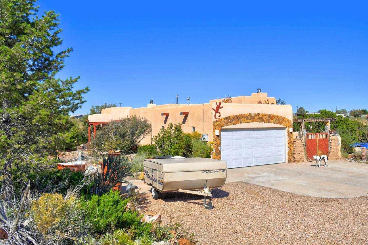 1472 Calle Baack - Photo 1