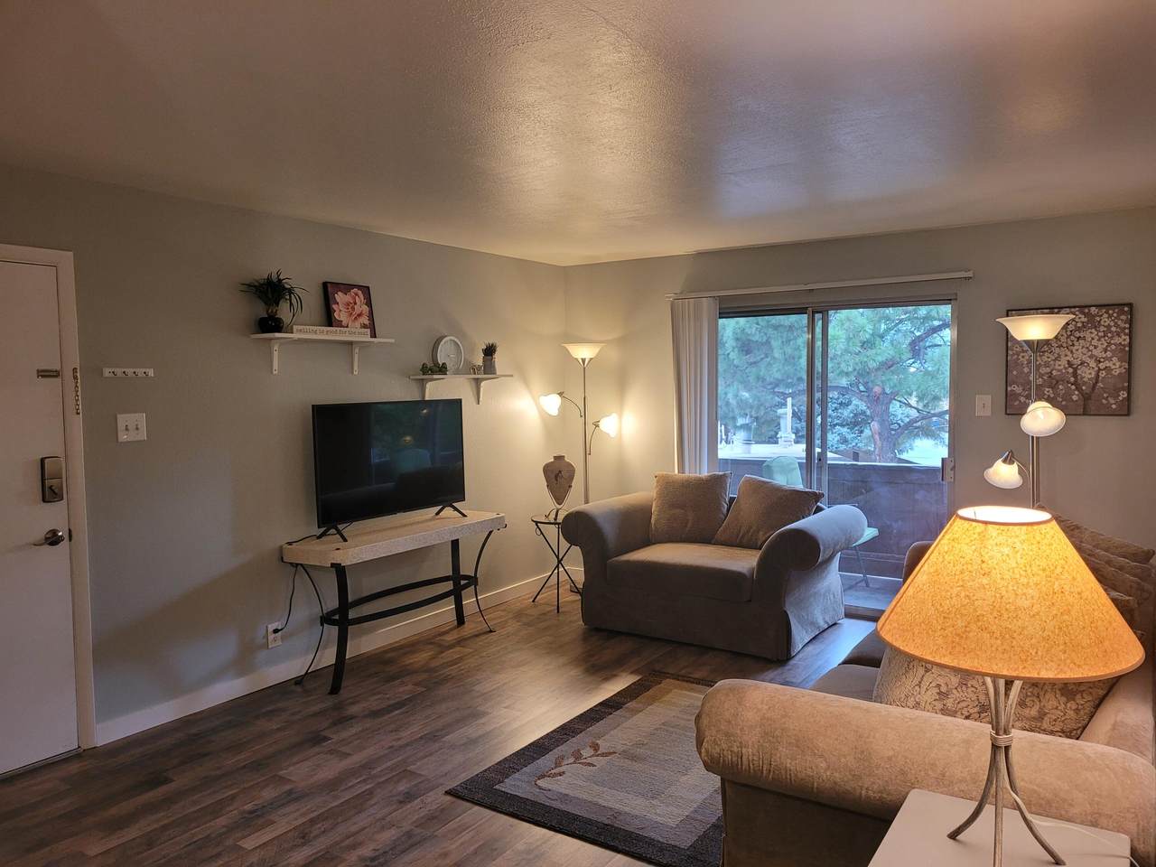 1601 Pennsylvania Street - Photo 1