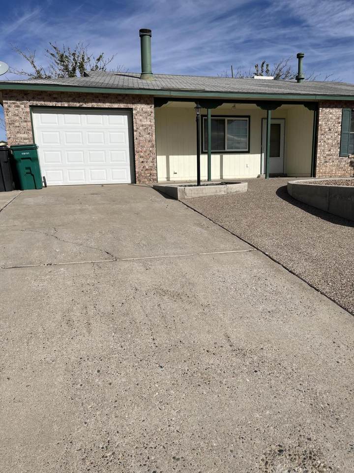 716 Longhorn Road - Photo 1