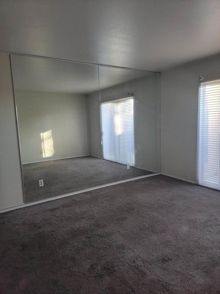 1601 Pennsylvania - Photo 1