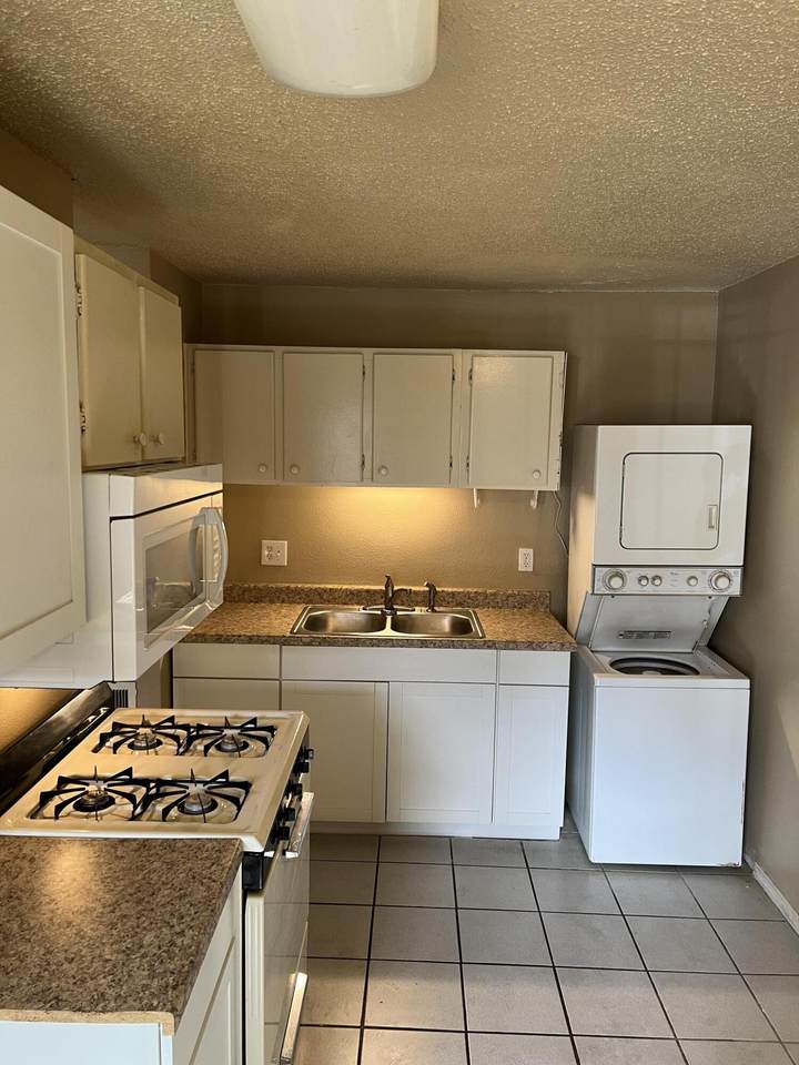 2800 Vail Avenue - Photo 1