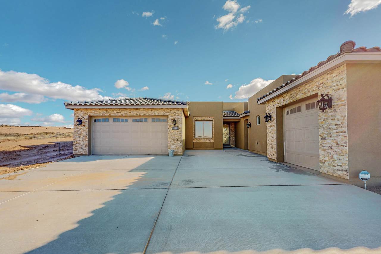 2510 Box Lake Drive - Photo 1
