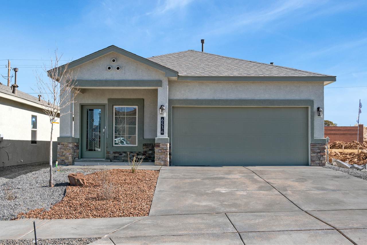 10729 Caresso Loop - Photo 1
