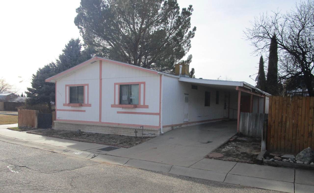 8435 Creek Street - Photo 1