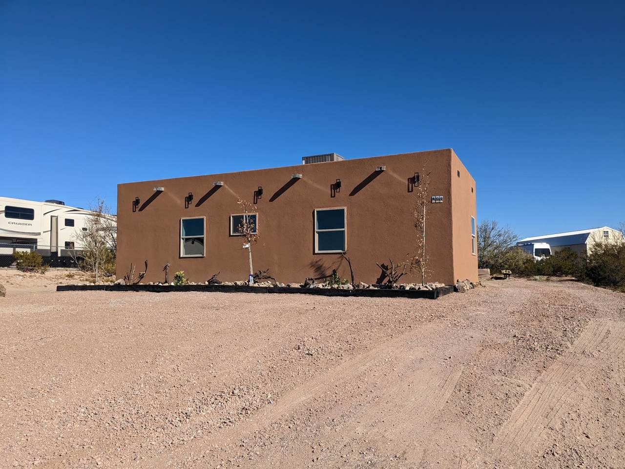 409 Skyline Drive - Photo 1