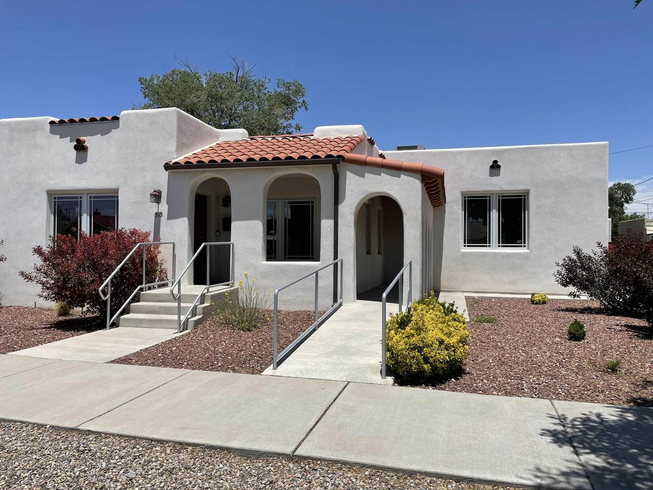 515 Granite Avenue - Photo 1