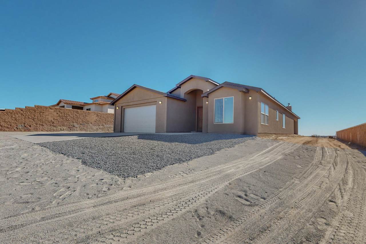 500 10th Avenue - Photo 1
