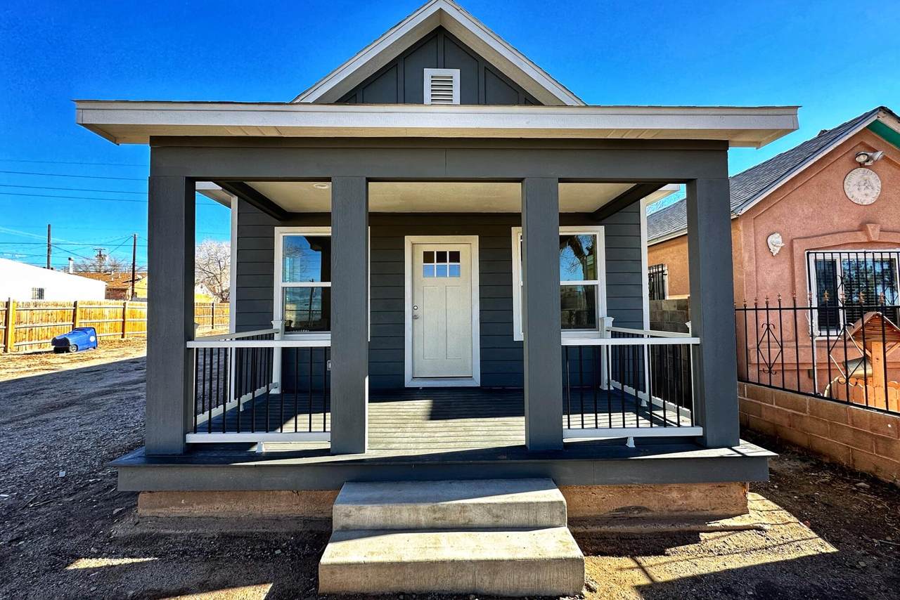 812 Arno Street - Photo 1