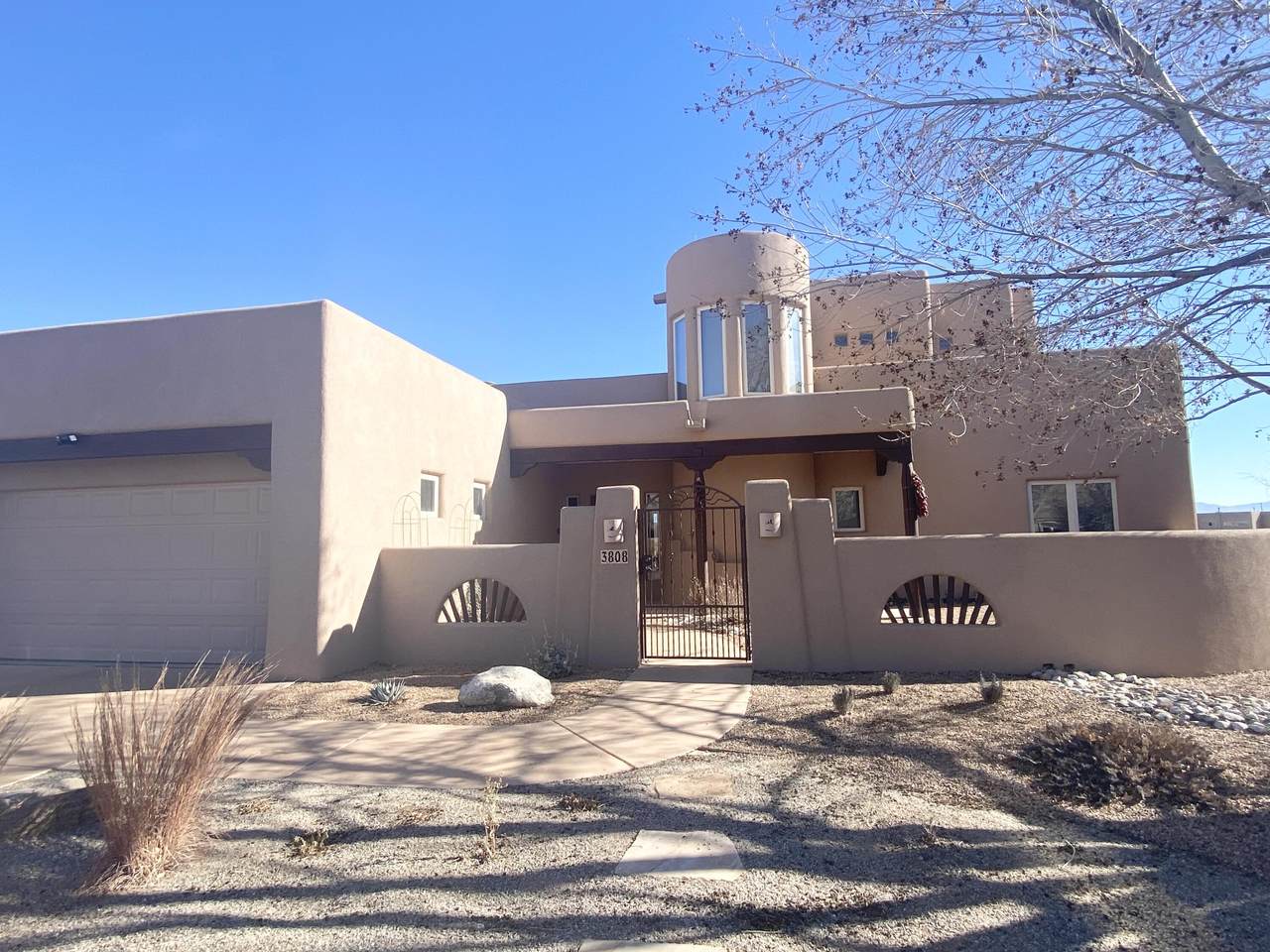 3808 Alamogordo Drive - Photo 1