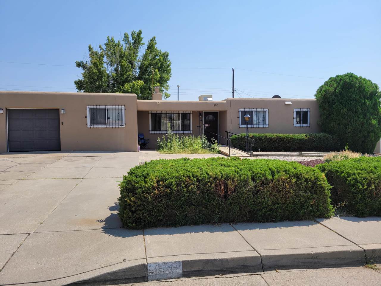 9512 Snow Heights Boulevard - Photo 1