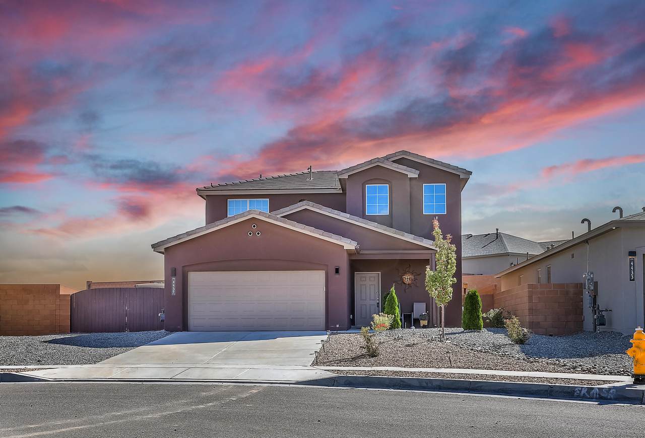 4437 Golden Eagle Loop - Photo 1