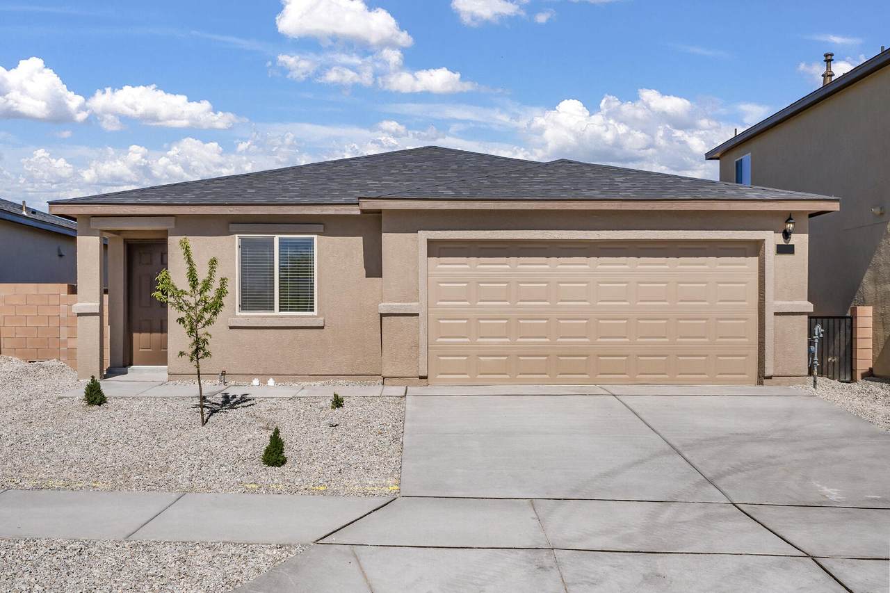 377 Audrey Avenue - Photo 1
