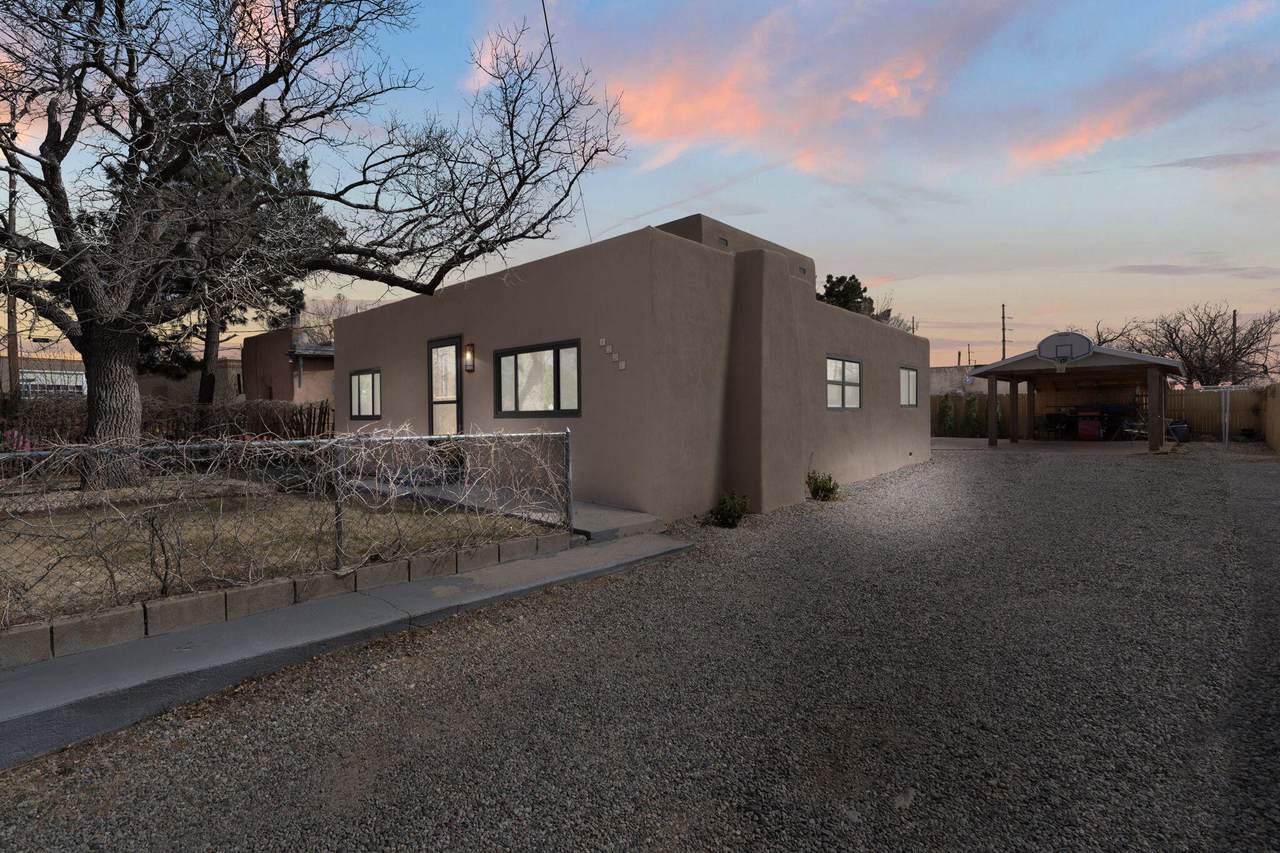 1307 Camino Sierra Vista - Photo 1