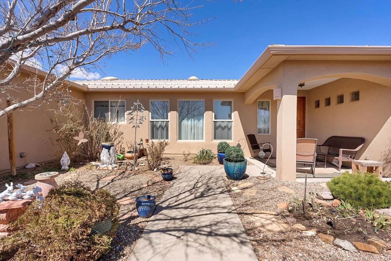 45 Washburn Lane - Photo 1