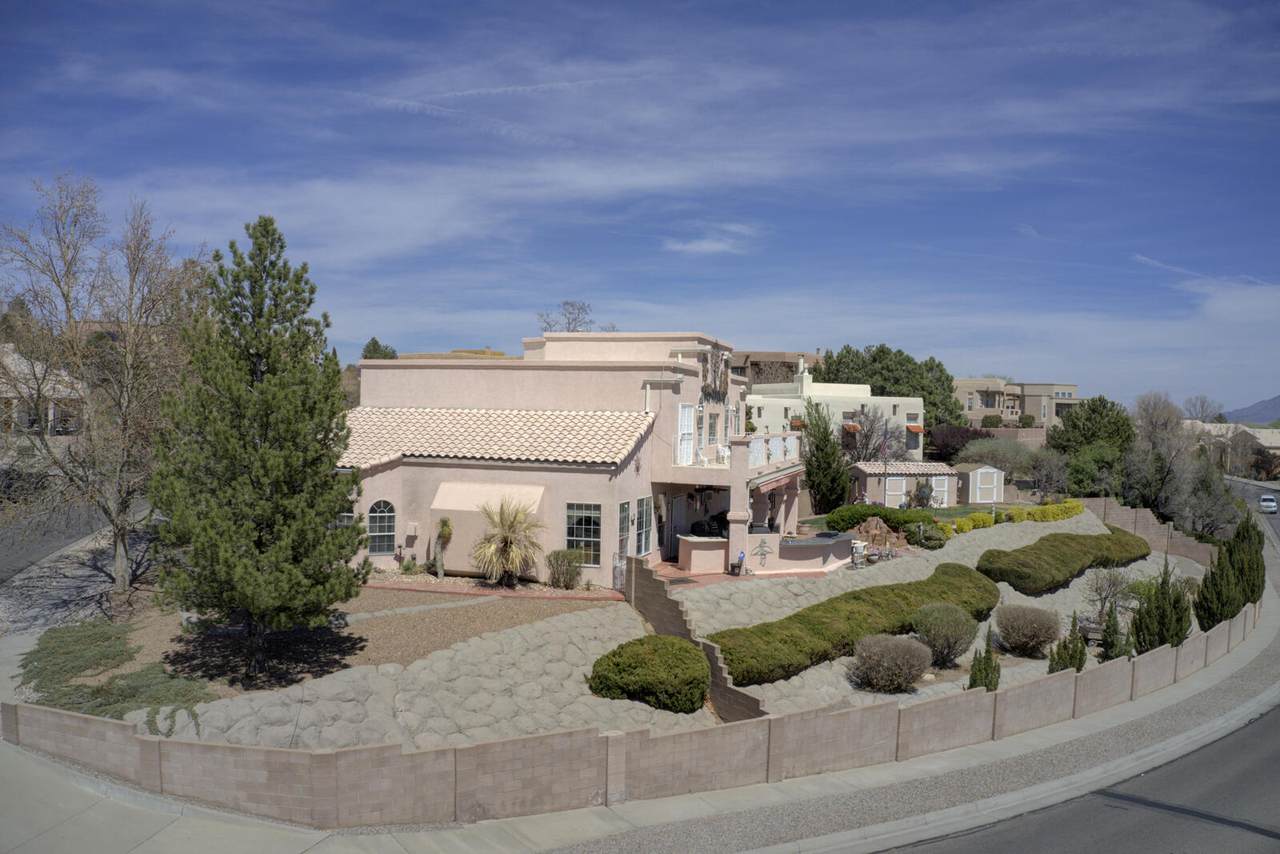 5500 Pegasus Place - Photo 1