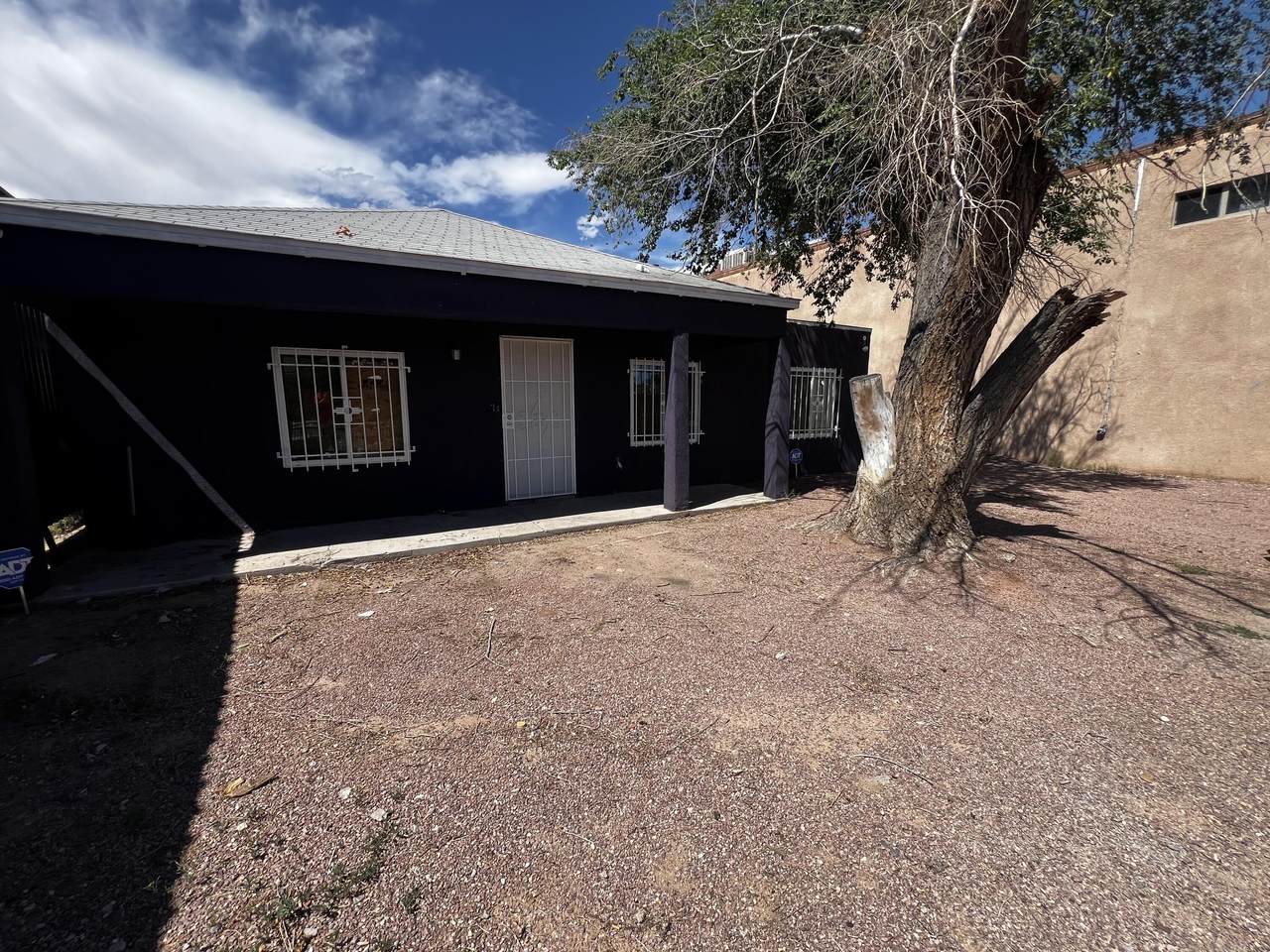 6913 Acoma Road - Photo 1