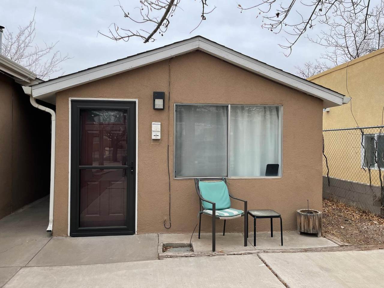 917 Headingly Avenue - Photo 1