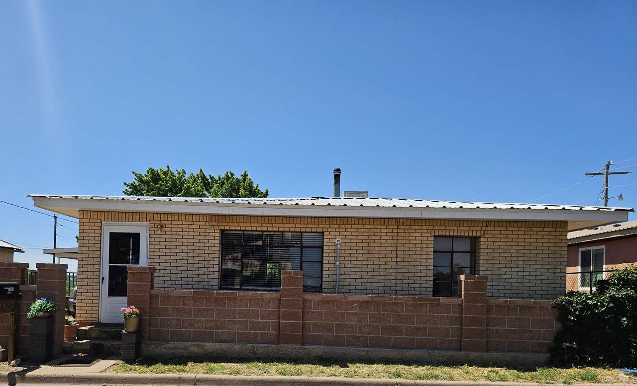 820 Corona Avenue - Photo 1