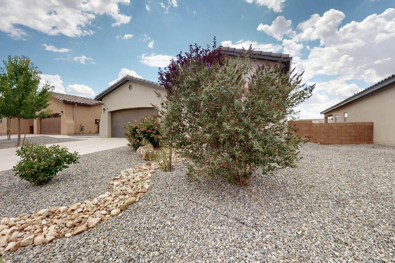 1189 Fascination Street - Photo 1