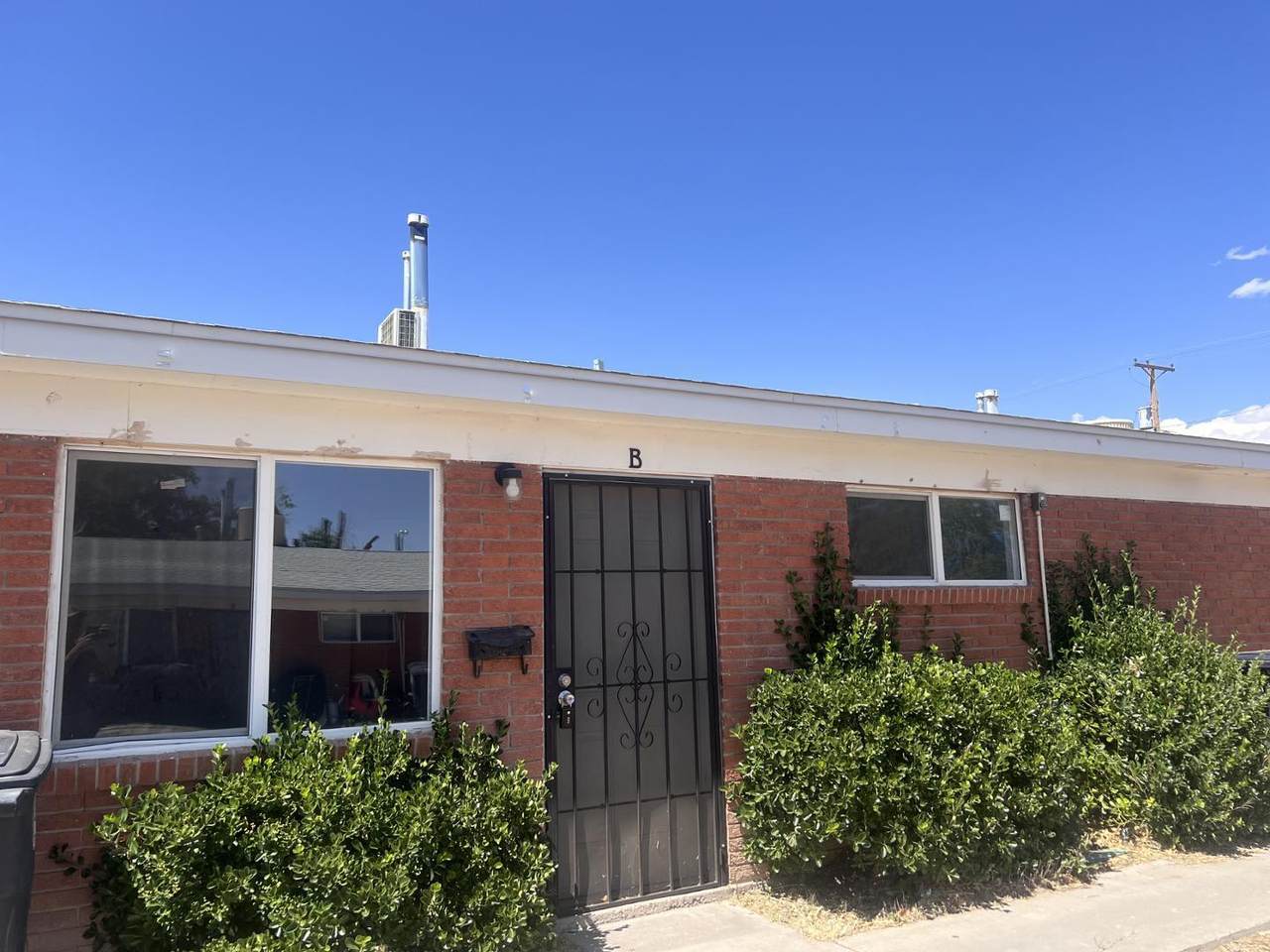 419 Dallas Street - Photo 1