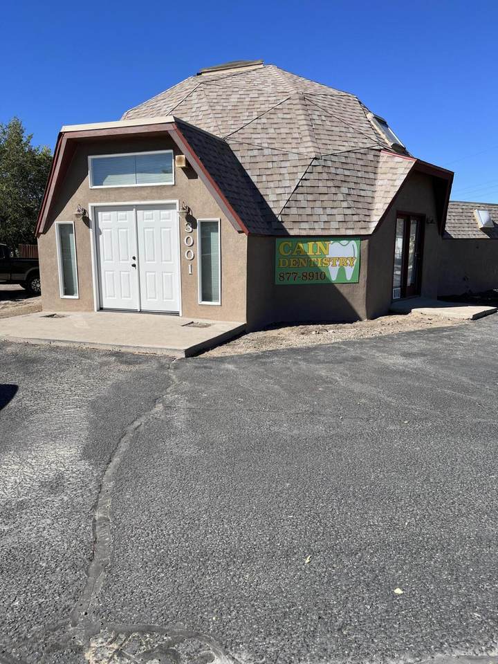 3001 Isleta Boulevard - Photo 1