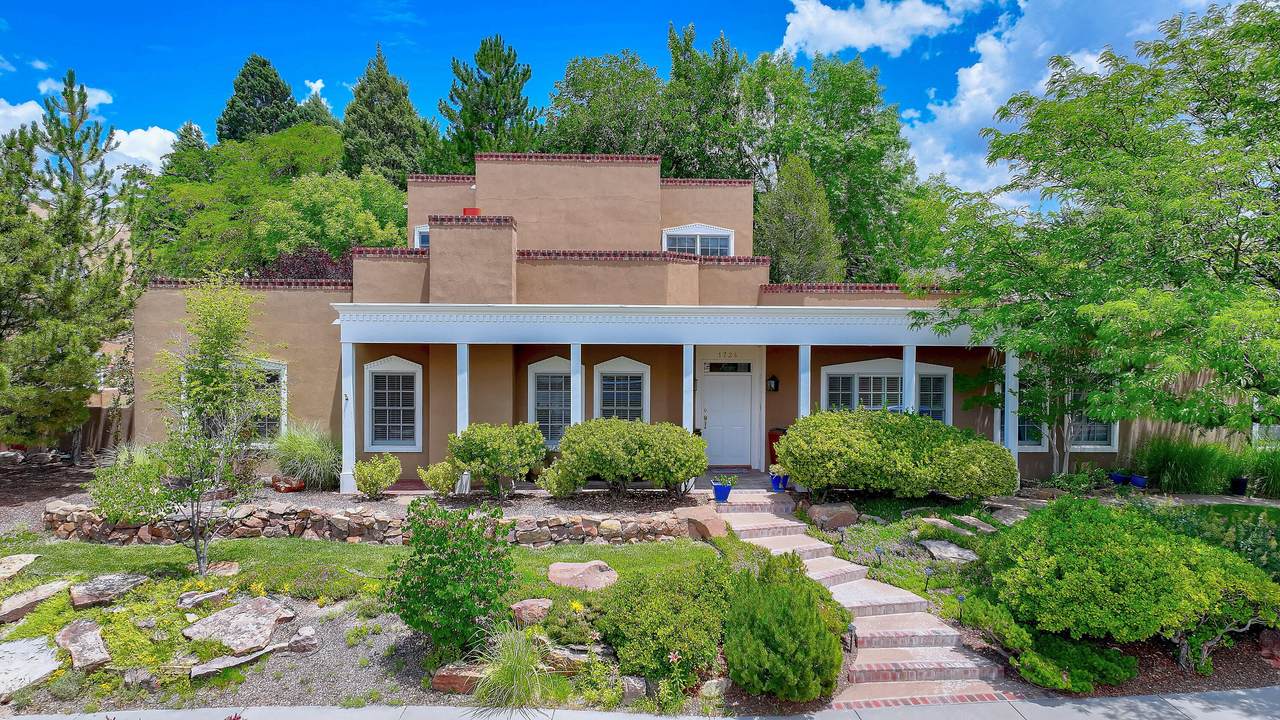 1724 Avenida Alturas - Photo 1