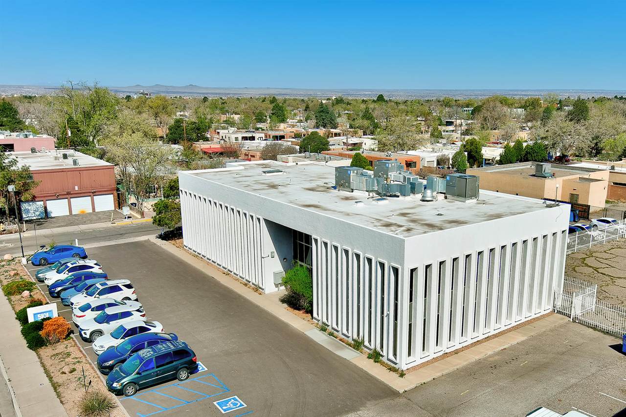5101 Copper Avenue - Photo 1