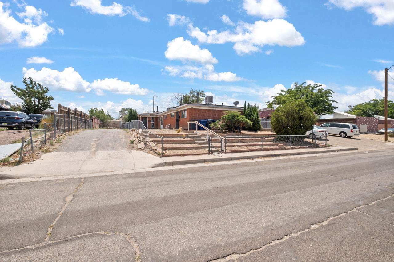 3428 Vail Avenue - Photo 1