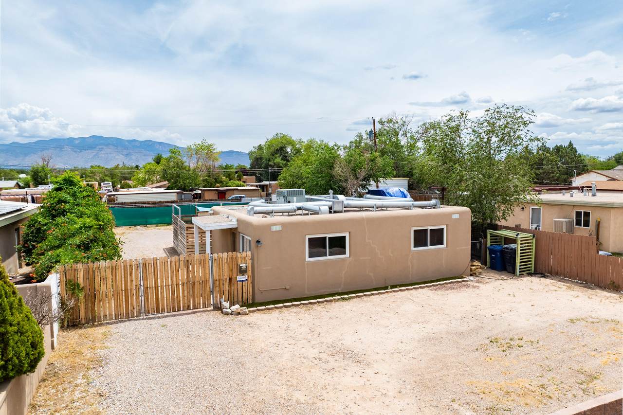 2824 Bel Air Drive - Photo 1