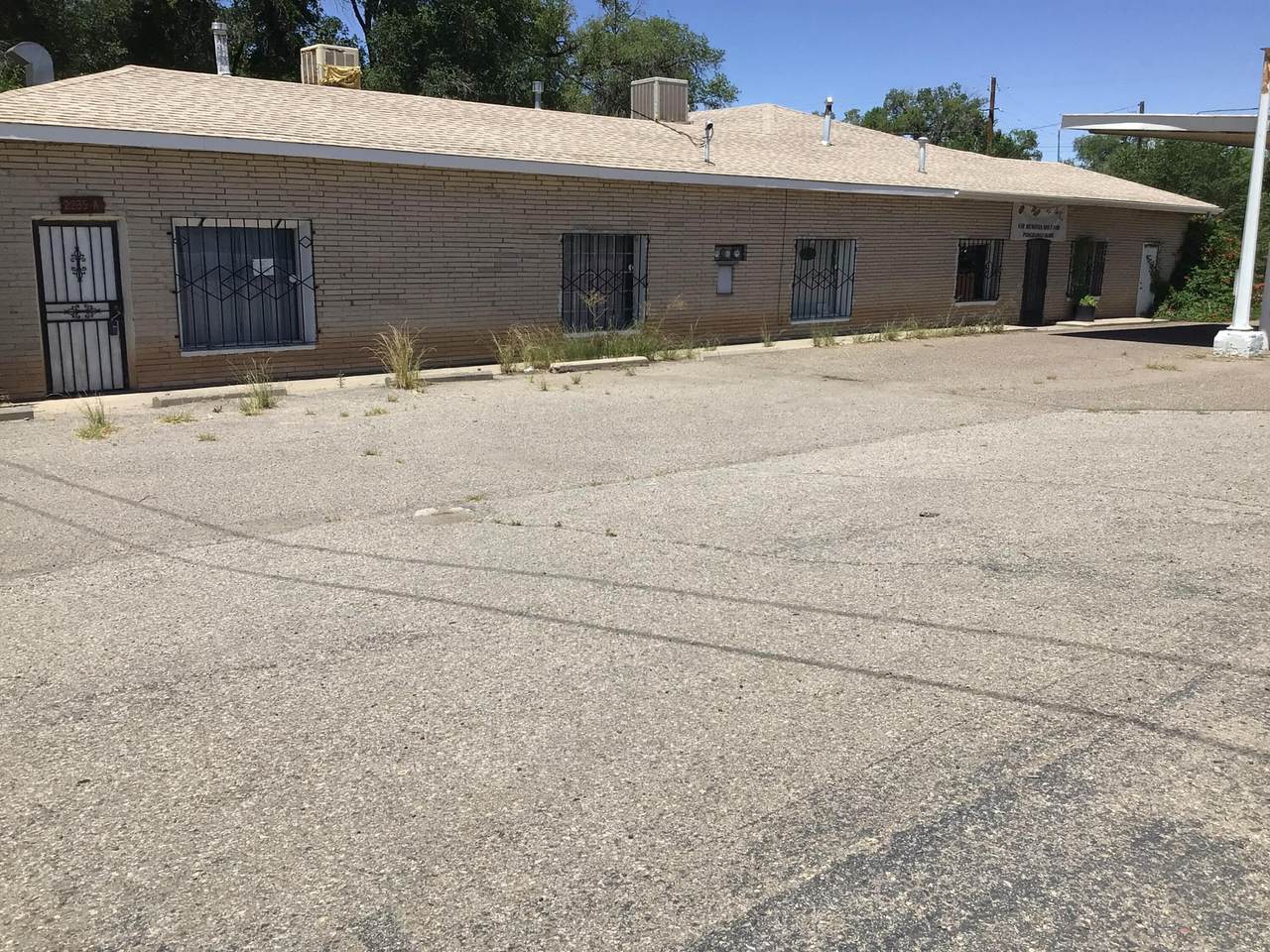 2235 Bosque Farms Boulevard - Photo 1