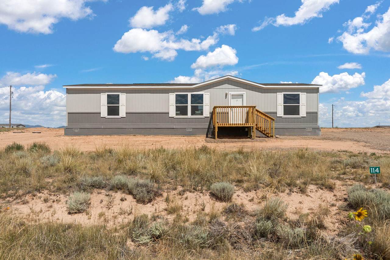 114 Broadmoor Road - Photo 1