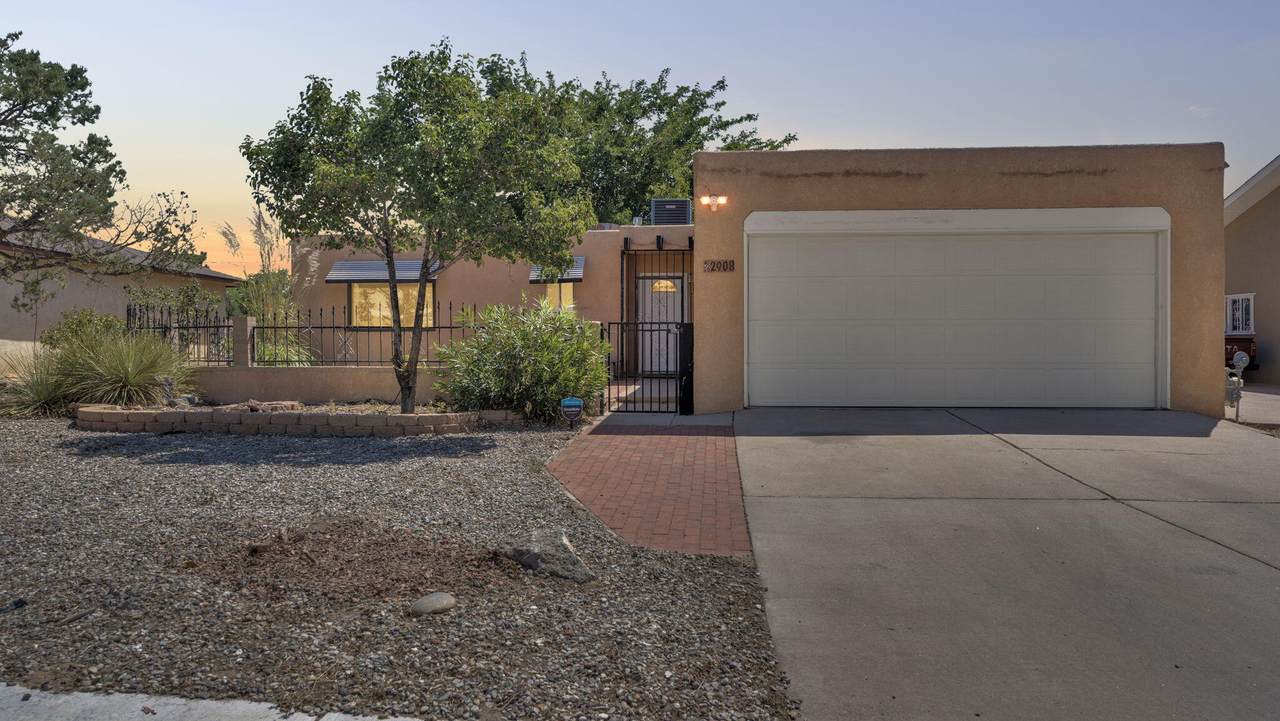 2908 Alamogordo Drive - Photo 1