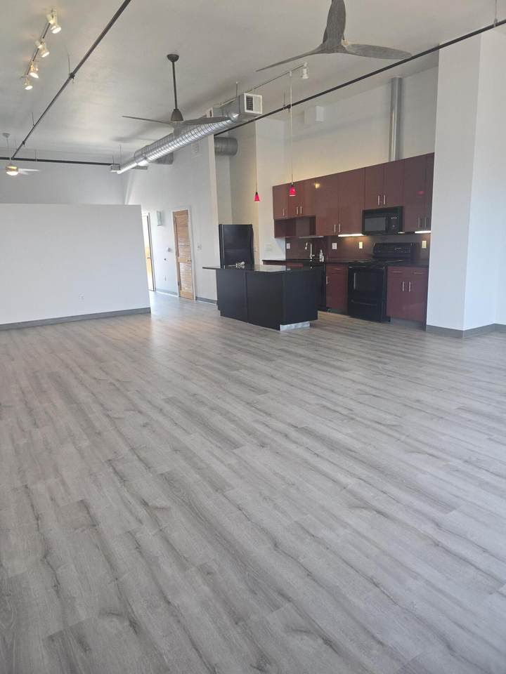 400 Central Avenue - Photo 1