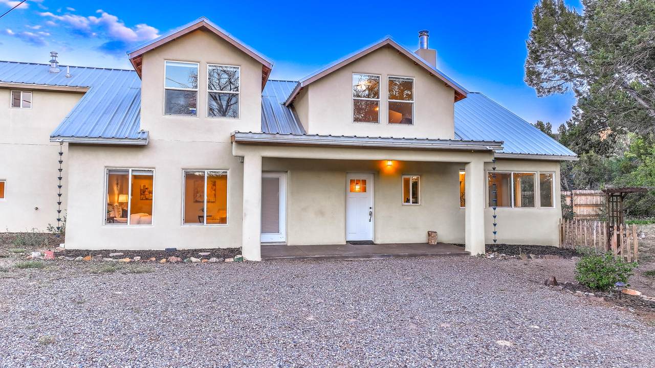 610 State Highway 165 - Photo 1