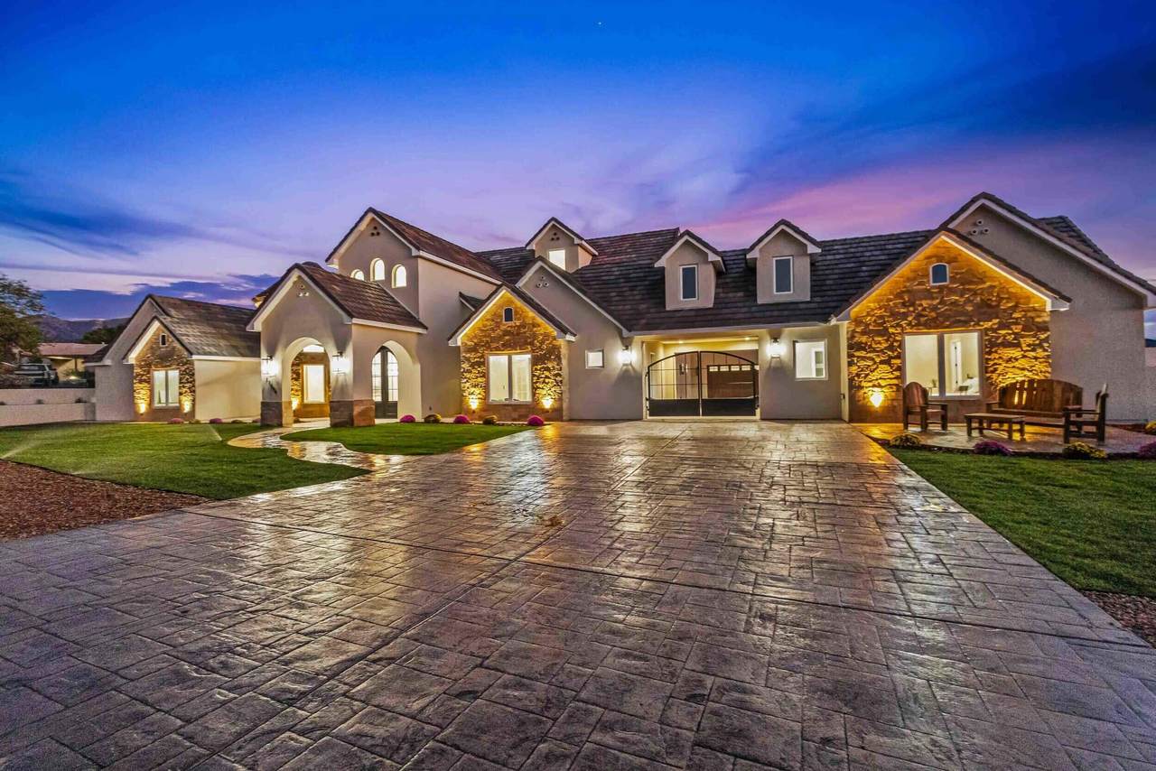 11800 Anaheim Avenue - Photo 1