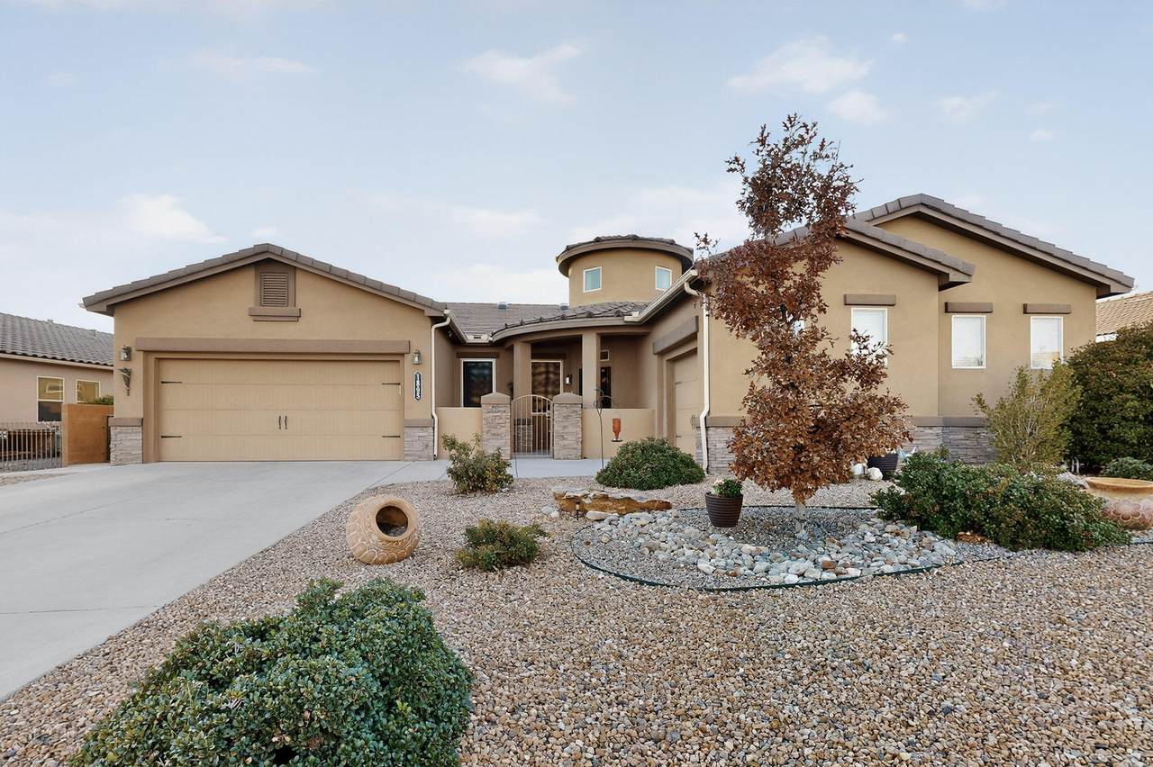 1805 Vista De Colinas Drive - Photo 1