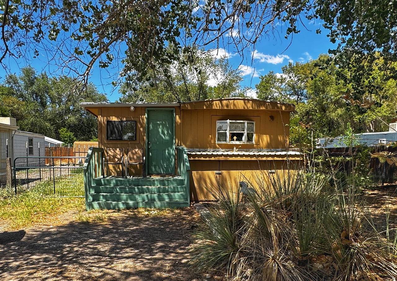 127 Orchard Place - Photo 1