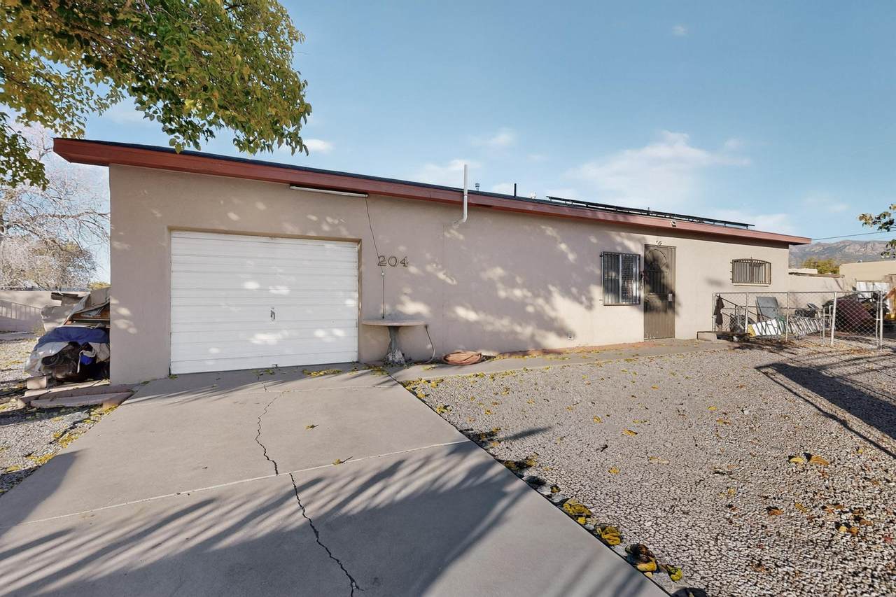 204 General Hodges Street - Photo 1