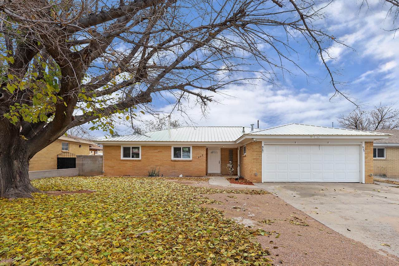 917 Cardenas Drive - Photo 1