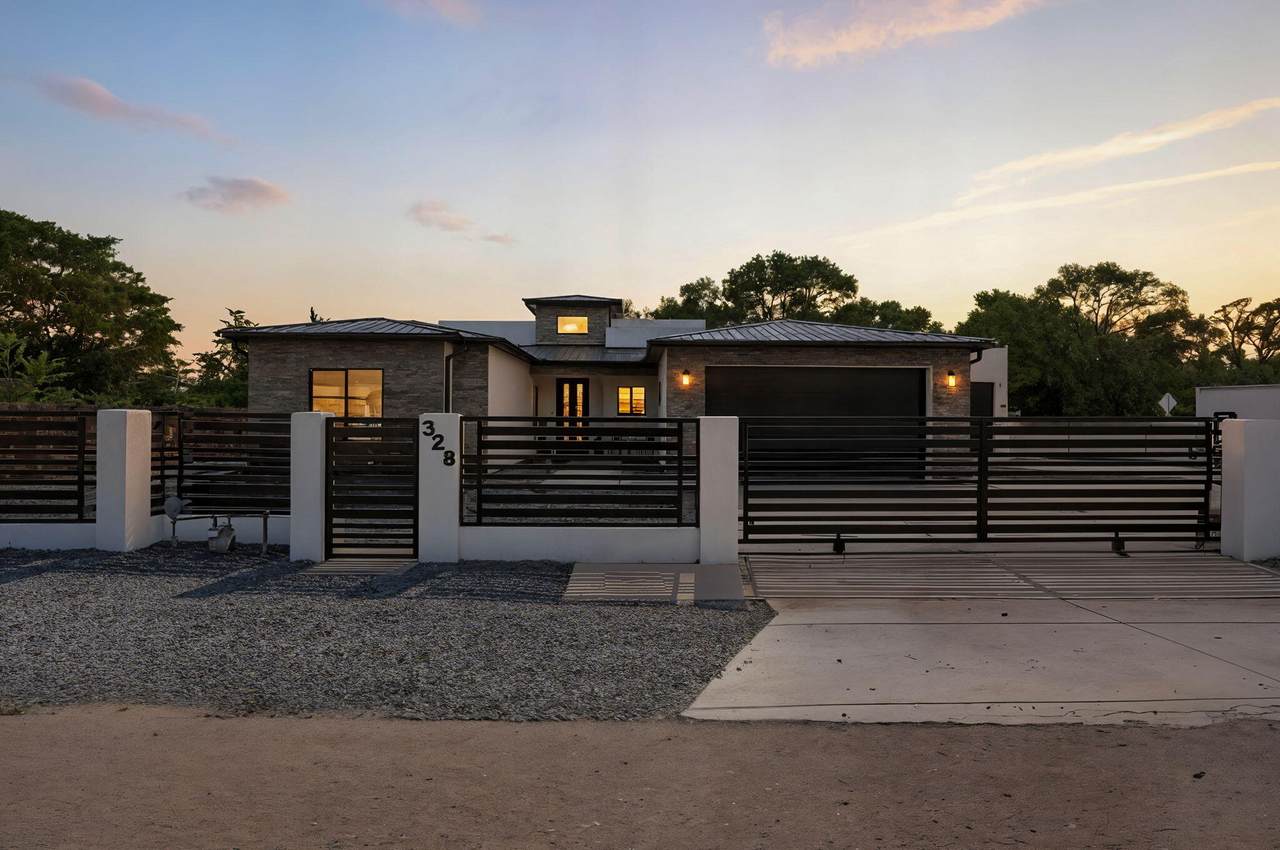 328 Camino Siete Road - Photo 1